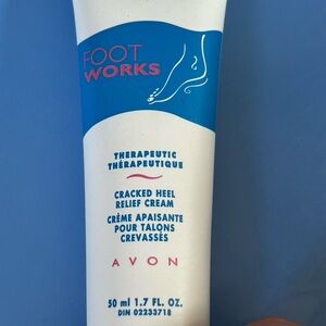 Avon Foot Works Therapeutic Cracked Heel Relief Cream